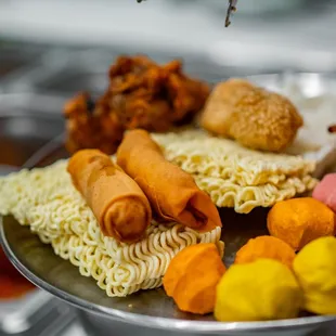 ramen and noodles, food