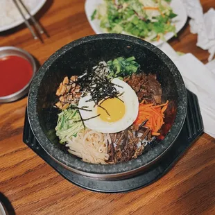 Hot stone bibimbap
