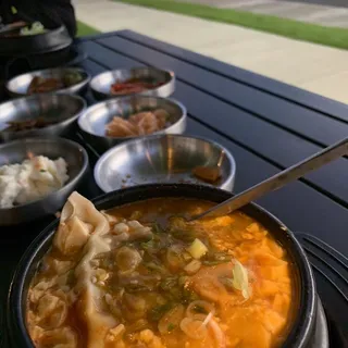 17. (Dumpling Soon Tofu)