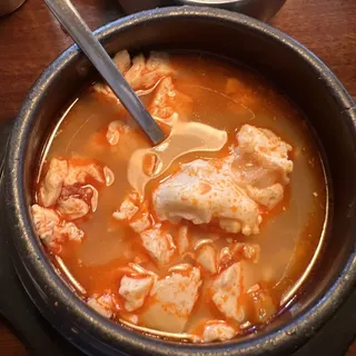 18. (Seafood & Beef Soon Tofu)