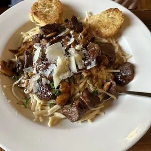 Steak and Mushroom pasta