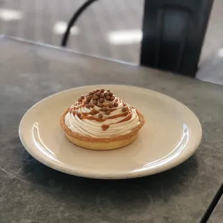 Salted Caramel Banana Tart