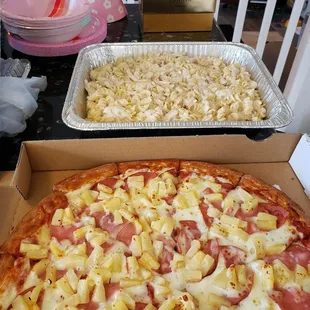 Hawaiian Pizza