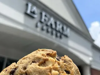 La Farm Bakery