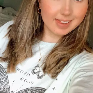 Kayleen T.