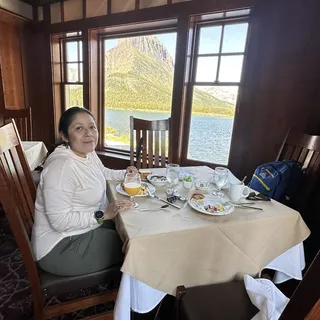 Dira G.