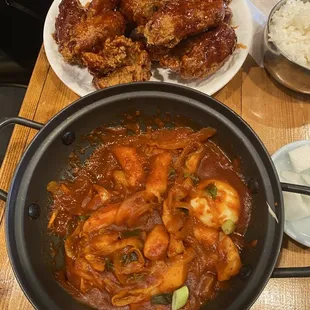 Tteokboki and yangneom chicken