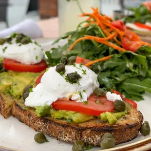 avocado toast with tomatoes and capers