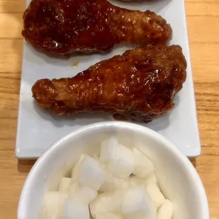 4 pc Drumsticks with Pickled Radish side