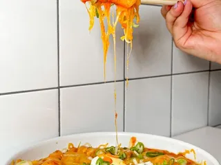 bb.q Chicken Uptown Minneapolis