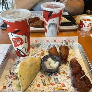 Combo 4 Wings &amp; 2 Drums Korean Tacos