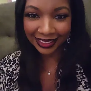Dyonna B.