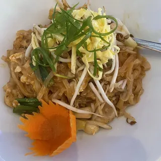 6. Pad Thai Lunch