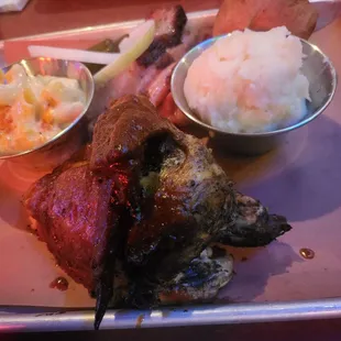 2 meats Platter with brisket and bone in chicken