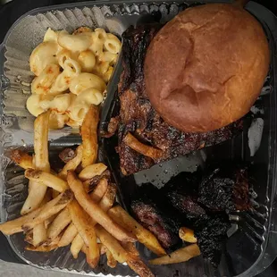 What I got. Burnt ends and ribs. No pulled pork.