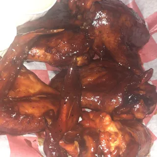 Messy Smoked Wings