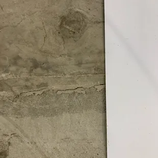 Crack left by Bone Dry this is how they left me