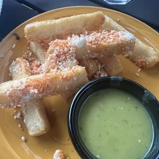 Fried Yuca (yuca Fries)