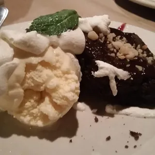 Macadamia Nut Brownie