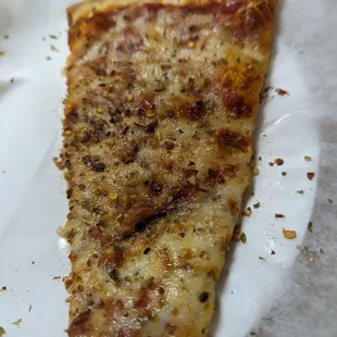 1/2 of a cheese slice