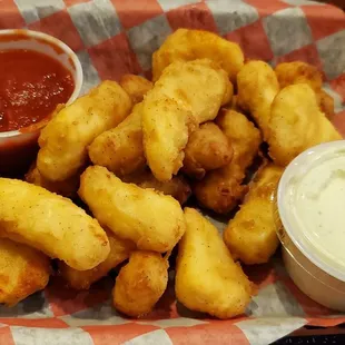 Farmer&apos;s Fried Cheese