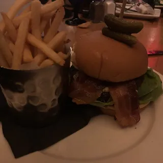 Bonfyre Bacon Cheese Burger*