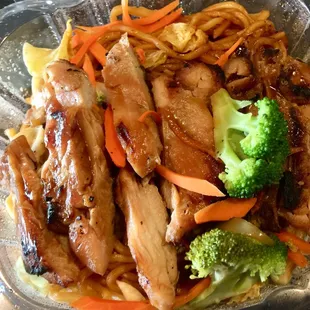 Chicken Bowl w/noodles (to-go)