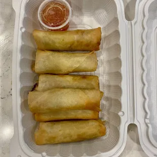 Lumpia (6 rolls)