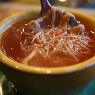 sopa de fideo