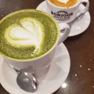 Matcha Latte 12 onz