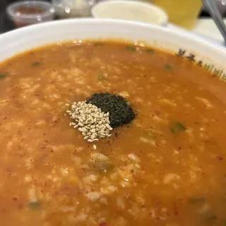 Kimchi Oyster Porridge