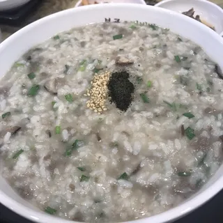Beef and Mushroom Porridge