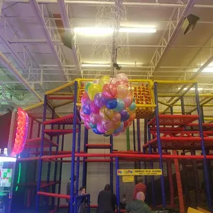 Noon Year's Eve Balloon Drop
