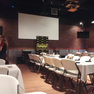 The silence before the crowd shows up...