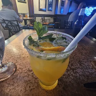 Mango cocktail
