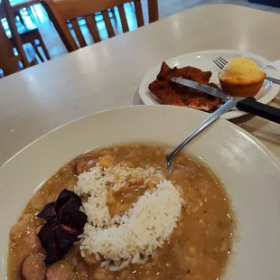 As always, wonderful white beans and  panéed pork chop! Delicious!