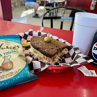 The Katie Holmes combo.