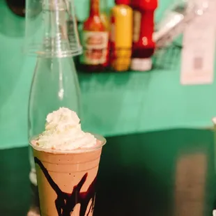 drink, dessert