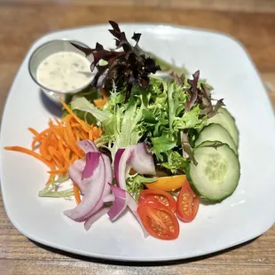 Side salad with ranch