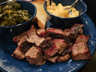 MOJO Smokehouse BBQ & Blues