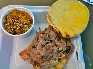 Monroe's On the Go Food Truck