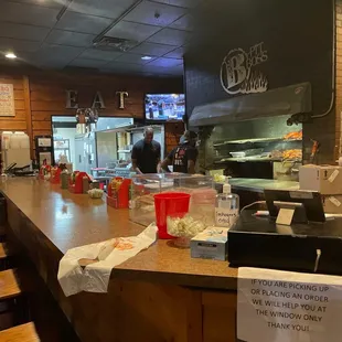 sushi and sashimi, interior