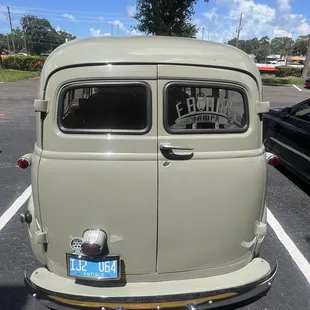 1951 Suburban