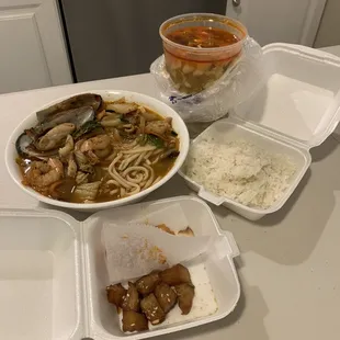 Soon Doo Boo Stew, Jam Bong