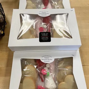 Premade cookie boxes-perfect for children