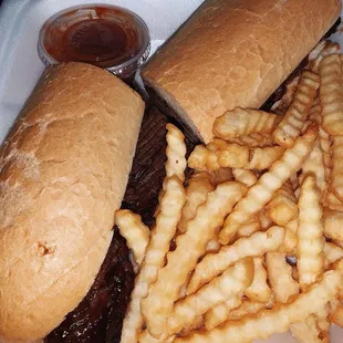 Booby&apos;s Famous Steak Sandwich