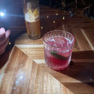 White Rabbit and I Pity Da Flu. Vibes are high and the drinks are, indeed, smashable.