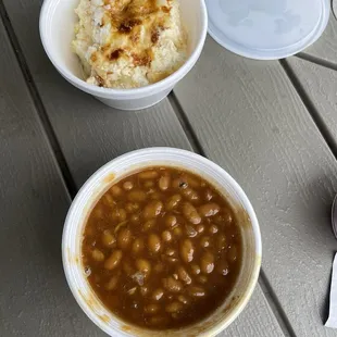 Mac &amp; Cheese with baked beans