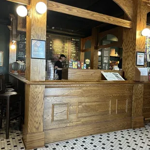Main bar