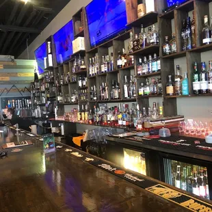 sushi and sashimi, interior